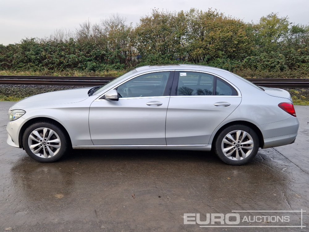 2019 Mercedes Benz C220D - Automobil: slika 2 2019 Mercedes Benz C220D - Automobil: slika 2