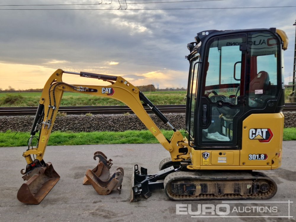 2022 CAT 301.8 - Mini bager: slika 2 2022 CAT 301.8 - Mini bager: slika 2