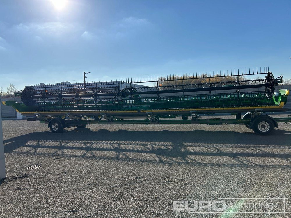 2022 John Deere HD45X - Kombinovani kombajn: slika 3 2022 John Deere HD45X - Kombinovani kombajn: slika 3