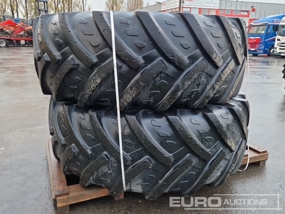 620/70 R 42 Tyres with Rims - Guma: slika 2 620/70 R 42 Tyres with Rims - Guma: slika 2