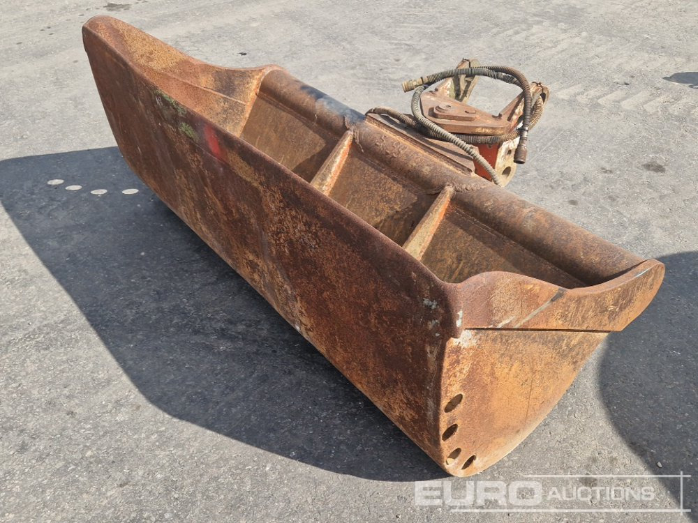 72" Hydraulic Tilt Ditching Bucket to suit Atlas - Kašika: slika 1 72" Hydraulic Tilt Ditching Bucket to suit Atlas - Kašika: slika 1