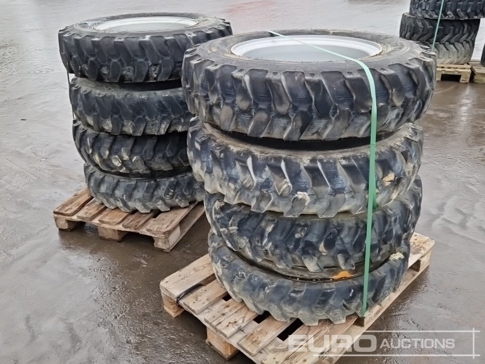 Alliance 8.25-20 Tyres with Rims (4 of) - Guma: slika 3 Alliance 8.25-20 Tyres with Rims (4 of) - Guma: slika 3