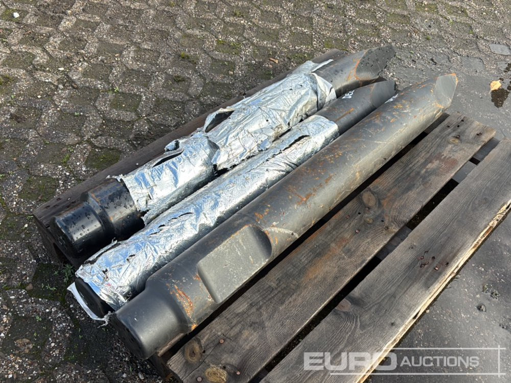 Chisels to suit Hydraulic Breaker (3 of) - Hidraulični čekić: slika 4 Chisels to suit Hydraulic Breaker (3 of) - Hidraulični čekić: slika 4