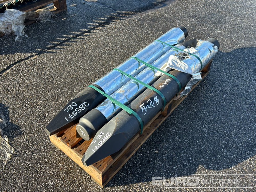 Chisels to suit Hydraulic Breaker (3 of) - Hidraulični čekić: slika 2 Chisels to suit Hydraulic Breaker (3 of) - Hidraulični čekić: slika 2