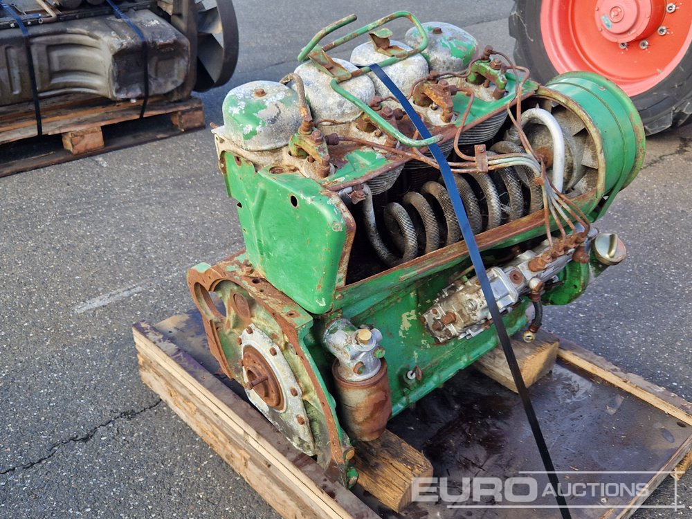 Deutz F4L812D - Motor: slika 1 Deutz F4L812D - Motor: slika 1