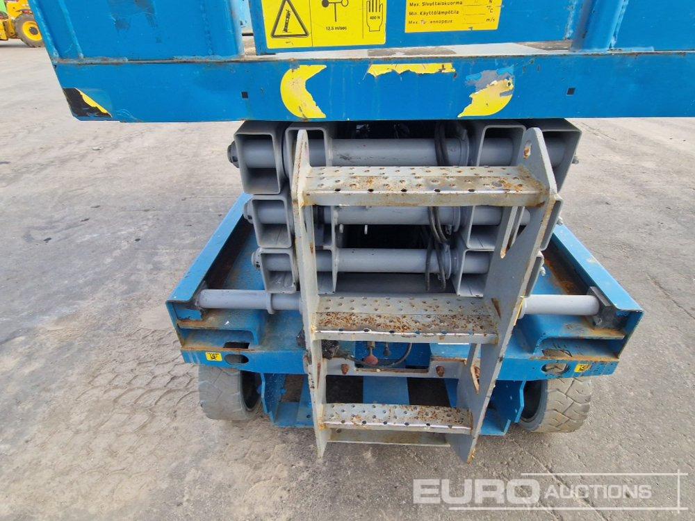 Lift u obliku makaza Genie GS-2646: slika 9