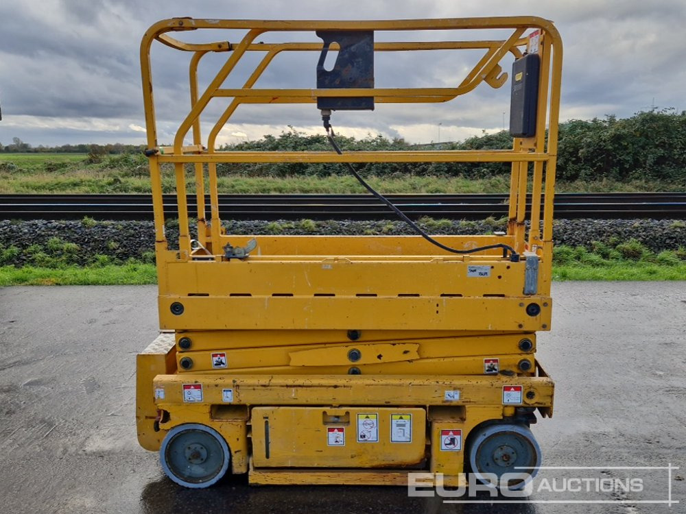 Haulotte Optimum 8 - Lift u obliku makaza: slika 2 Haulotte Optimum 8 - Lift u obliku makaza: slika 2