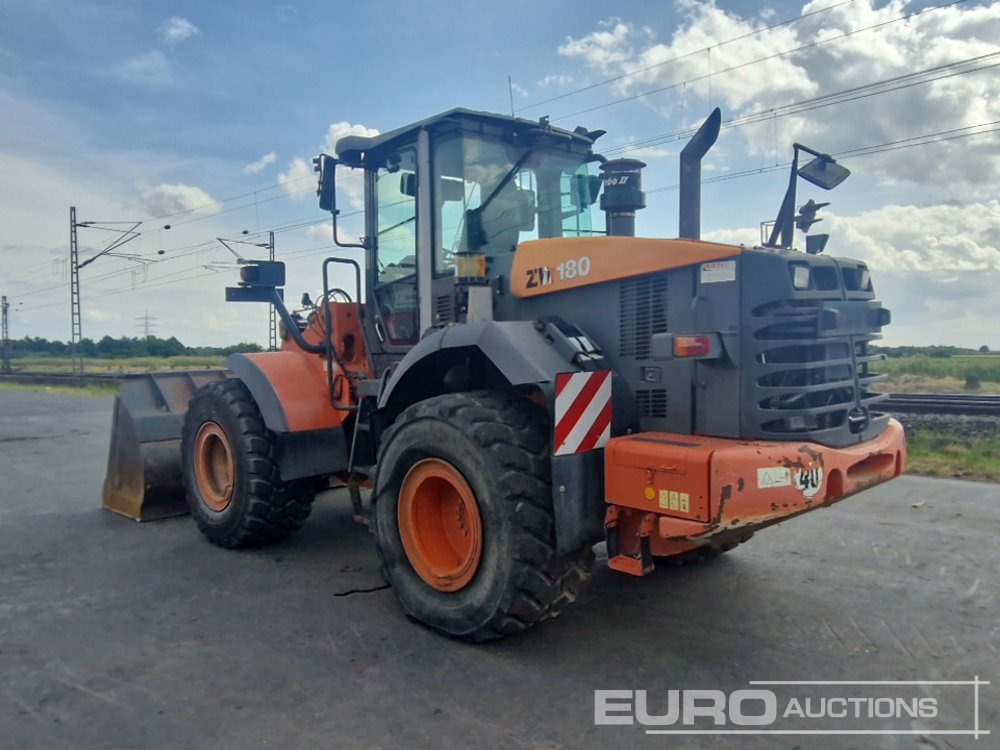 Hitachi ZW180 - Utovarivač točkaš: slika 3 Hitachi ZW180 - Utovarivač točkaš: slika 3