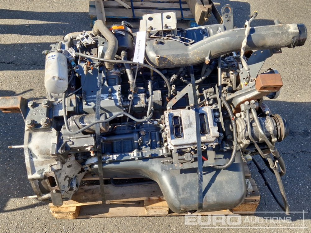 Iveco 6 Cylinder Turbo Diesel Engine - Motor: slika 5 Iveco 6 Cylinder Turbo Diesel Engine - Motor: slika 5