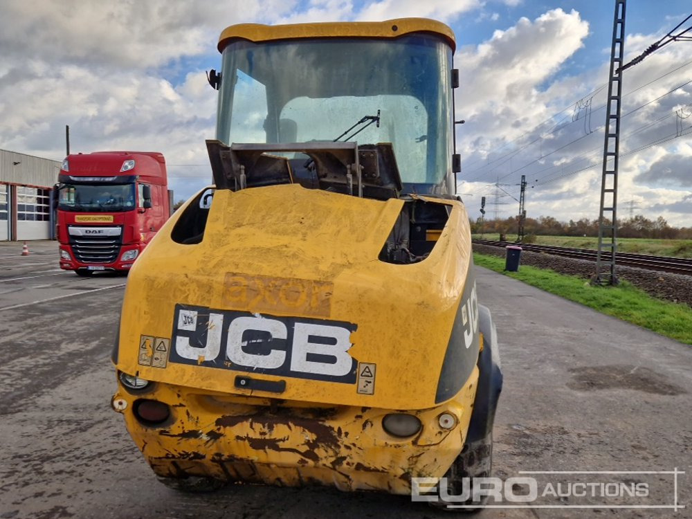 JCB 409B - Utovarivač točkaš: slika 4 JCB 409B - Utovarivač točkaš: slika 4