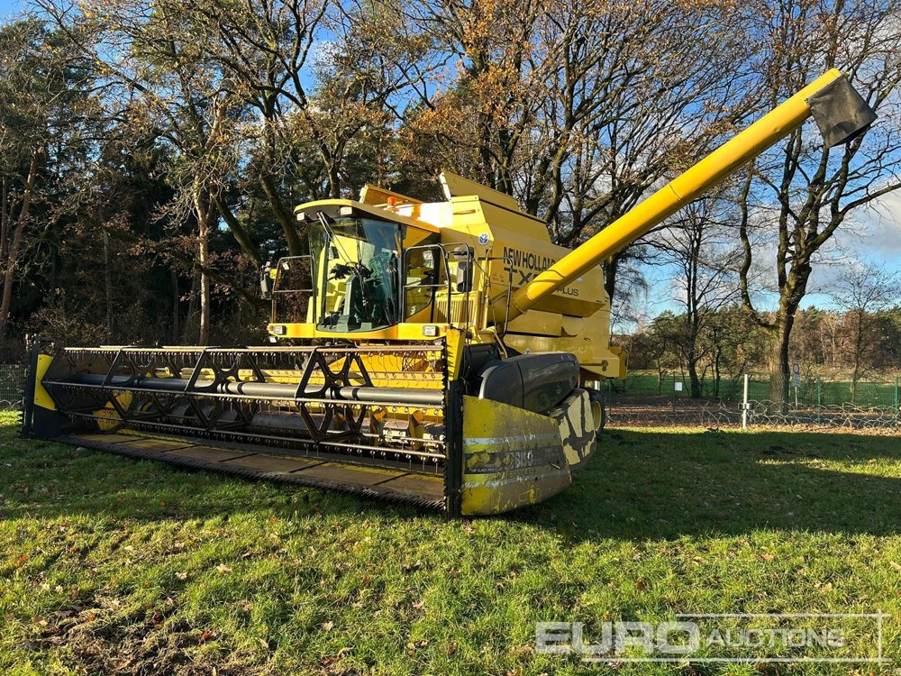 New Holland TX68 Plus - Kombinovani kombajn: slika 4 New Holland TX68 Plus - Kombinovani kombajn: slika 4