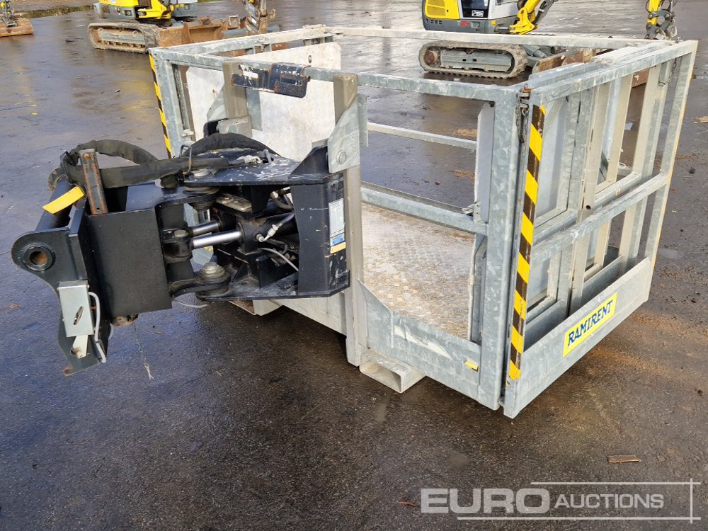 2013 Manitou 2.25/4 MT Manbasket to suit Telehandler - Oprema za rukovanje materijalima: slika 3 2013 Manitou 2.25/4 MT Manbasket to suit Telehandler - Oprema za rukovanje materijalima: slika 3