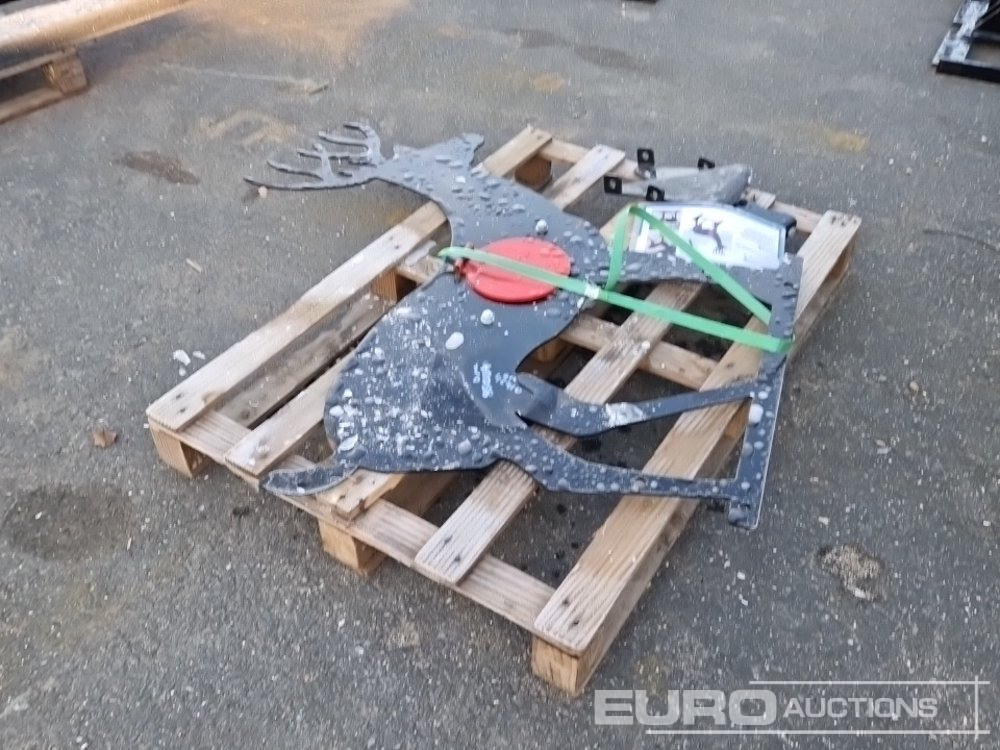Unused 2025 Deer Shaped Shooting Target - Гаражна опрема: slika 2 Unused 2025 Deer Shaped Shooting Target - Гаражна опрема: slika 2