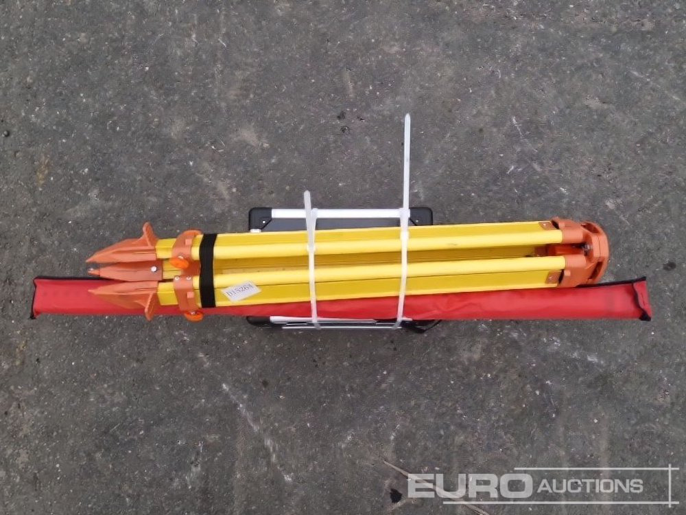 Unused 2025 SKLP Laser Level, Self-Levelling Rotary Laser Level with Batteries, Receiver, Tripod, Grade Rod - Гаражна опрема: slika 5 Unused 2025 SKLP Laser Level, Self-Levelling Rotary Laser Level with Batteries, Receiver, Tripod, Grade Rod - Гаражна опрема: slika 5