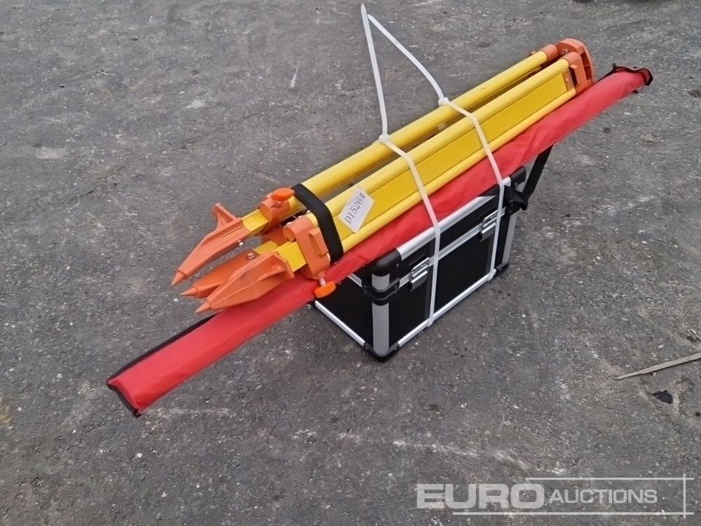 Unused 2025 SKLP Laser Level, Self-Levelling Rotary Laser Level with Batteries, Receiver, Tripod, Grade Rod - Гаражна опрема: slika 4 Unused 2025 SKLP Laser Level, Self-Levelling Rotary Laser Level with Batteries, Receiver, Tripod, Grade Rod - Гаражна опрема: slika 4