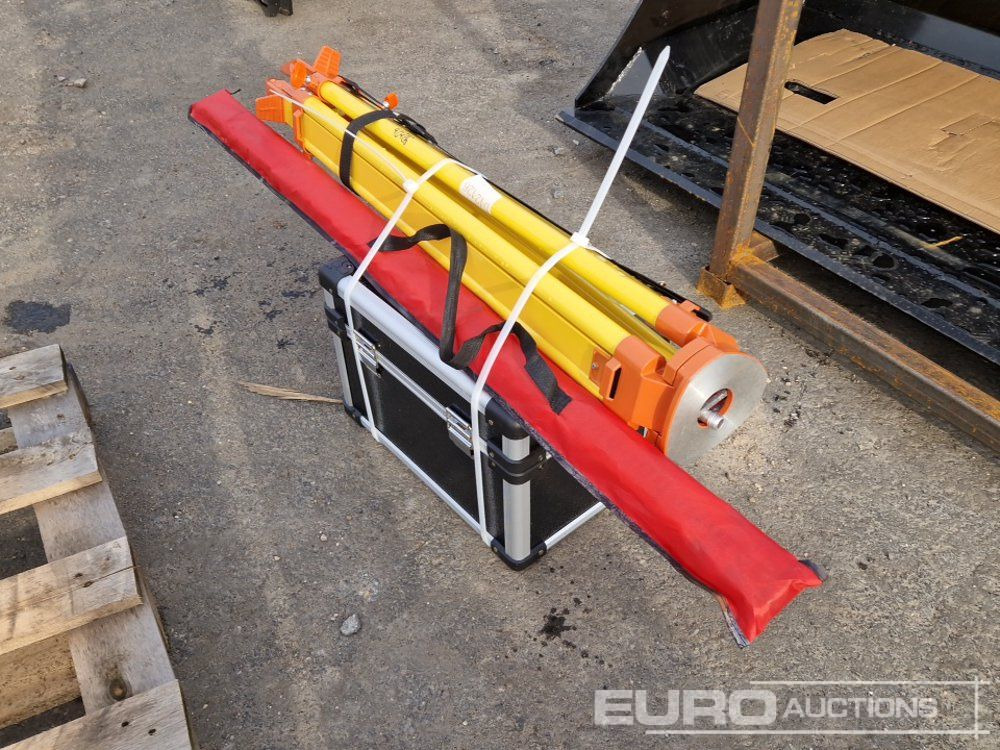 Unused 2025 SKLP Self-Leveling Rotary Laser Level with Batteries, Receiver, Tripod, Grade Rod - Гаражна опрема: slika 1 Unused 2025 SKLP Self-Leveling Rotary Laser Level with Batteries, Receiver, Tripod, Grade Rod - Гаражна опрема: slika 1