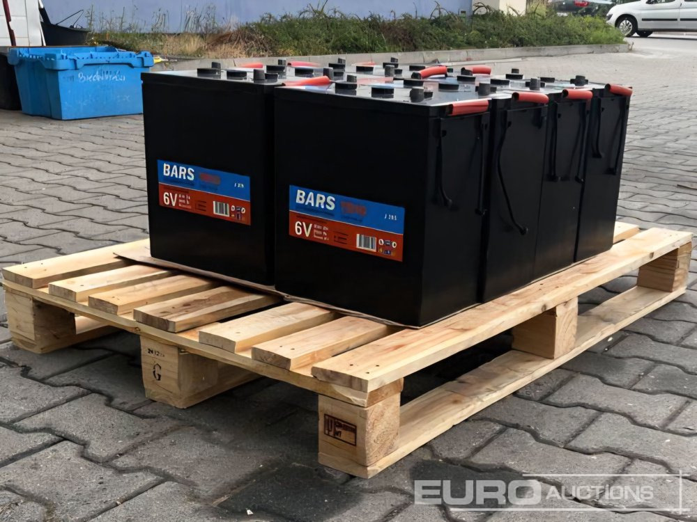 Unused BARS J305 Batteries (8 of) - Гаражна опрема: slika 1 Unused BARS J305 Batteries (8 of) - Гаражна опрема: slika 1