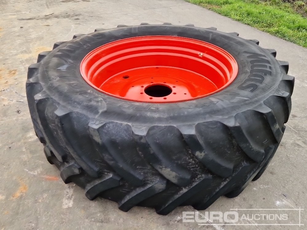 Unused Claas 650/65R42 Mitas Tyre, Arion Rim, 650/65R42 Mitas Tyres on Claas Arion Rim - Guma: slika 2 Unused Claas 650/65R42 Mitas Tyre, Arion Rim, 650/65R42 Mitas Tyres on Claas Arion Rim - Guma: slika 2