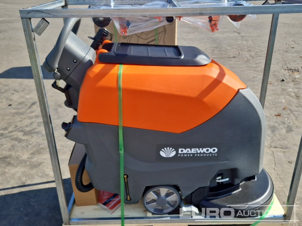 Unused Daewoo DAFL50 Walk Behind Scrubber Dryer - Građevinska oprema: slika 3 Unused Daewoo DAFL50 Walk Behind Scrubber Dryer - Građevinska oprema: slika 3