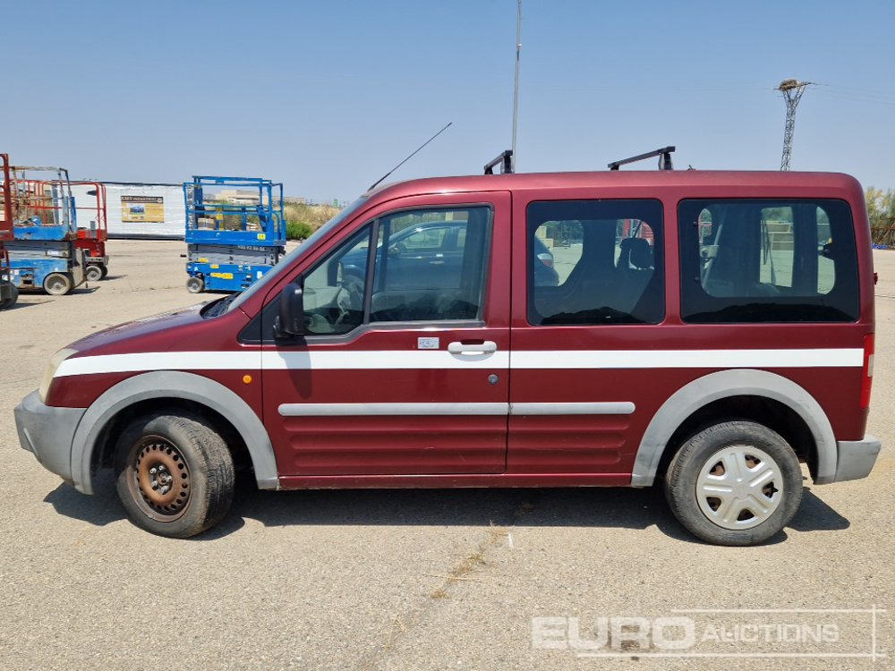 2005 Ford Transit Connect - Putnički kombi: slika 2 2005 Ford Transit Connect - Putnički kombi: slika 2