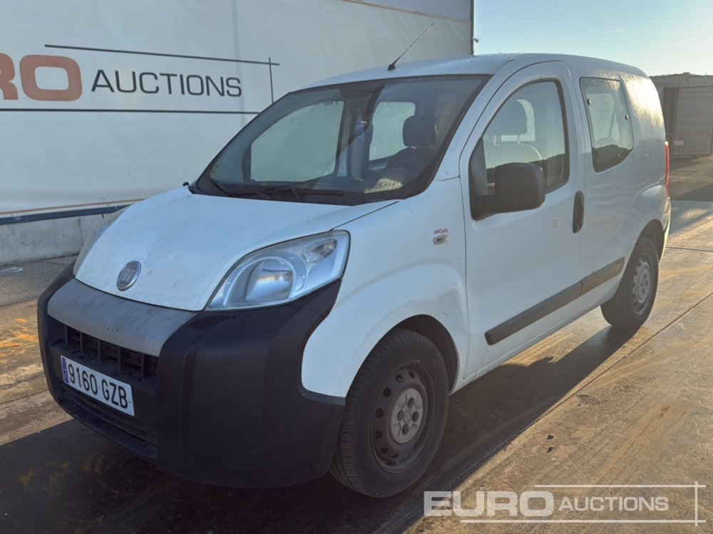 2010 Fiat Fiorino - Mali kombi, Dostavno vozilo sa duplom kabinom: slika 1 2010 Fiat Fiorino - Mali kombi, Dostavno vozilo sa duplom kabinom: slika 1