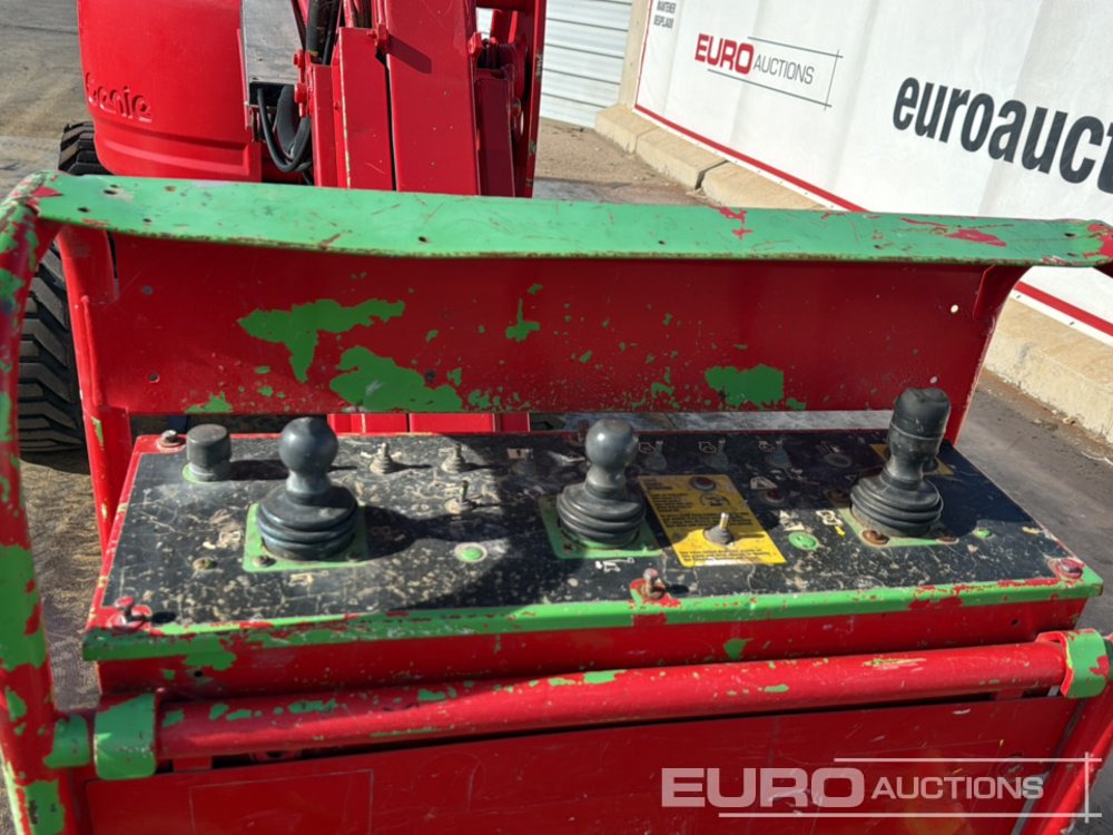 Zglobna platforma 2011 Genie Z45-25JRT: slika 13 Zglobna platforma 2011 Genie Z45-25JRT: slika 13