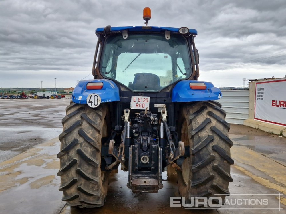 2013 New Holland T6.155 - Traktor: slika 4 2013 New Holland T6.155 - Traktor: slika 4