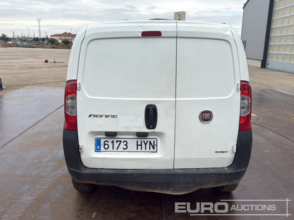 2014 Fiat Fiorino - Mali kombi: slika 4 2014 Fiat Fiorino - Mali kombi: slika 4
