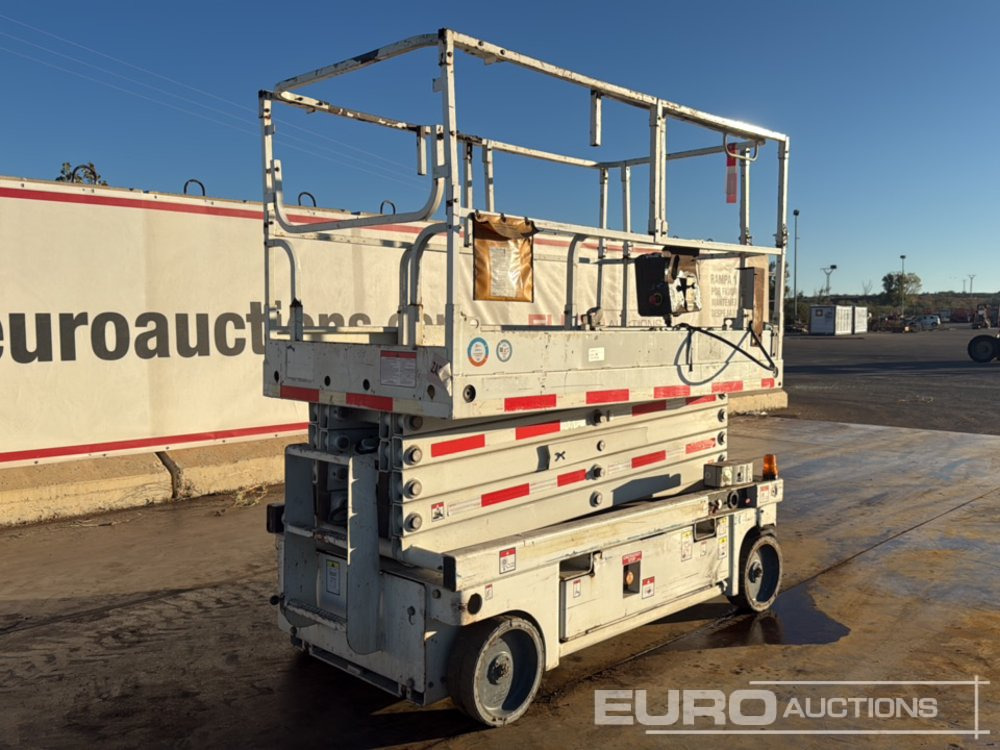 2014 Haulotte Compact 12 - Vazdušna platforma: slika 5 2014 Haulotte Compact 12 - Vazdušna platforma: slika 5