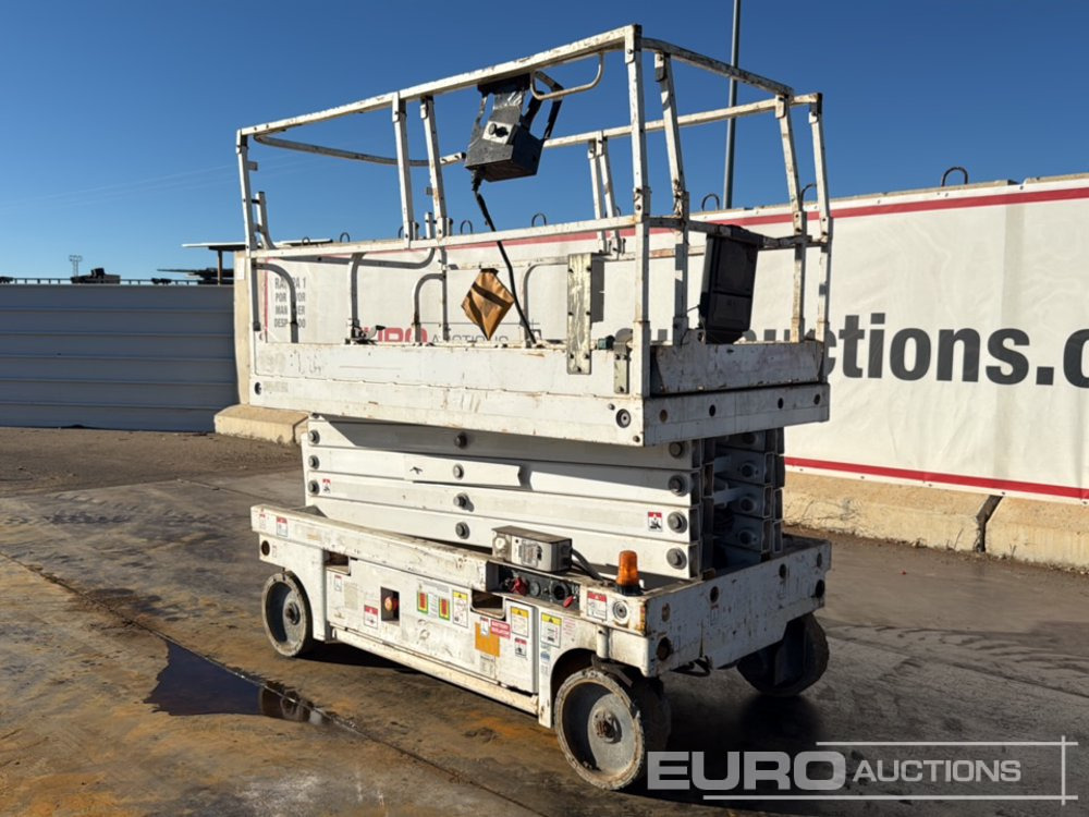 2014 Haulotte Compact 12 - Vazdušna platforma: slika 3 2014 Haulotte Compact 12 - Vazdušna platforma: slika 3