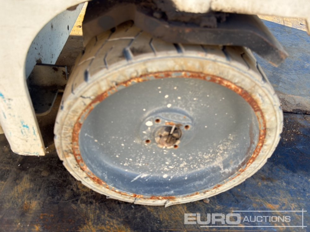 Vazdušna platforma 2014 Haulotte Compact 12: slika 9