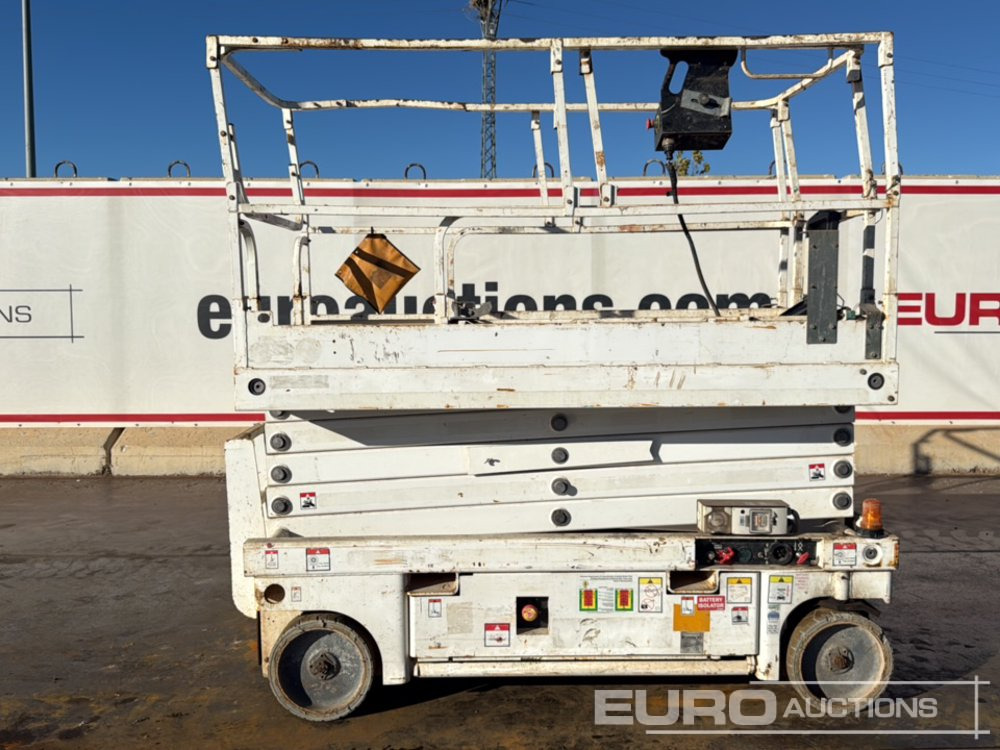 2014 Haulotte Compact 12 - Vazdušna platforma: slika 2 2014 Haulotte Compact 12 - Vazdušna platforma: slika 2