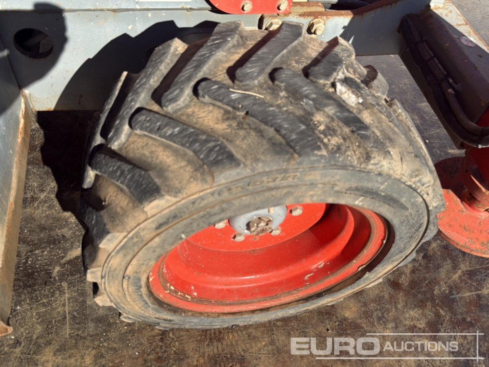 Lift u obliku makaza 2015 SkyJack SJ6832RT: slika 10 Lift u obliku makaza 2015 SkyJack SJ6832RT: slika 10