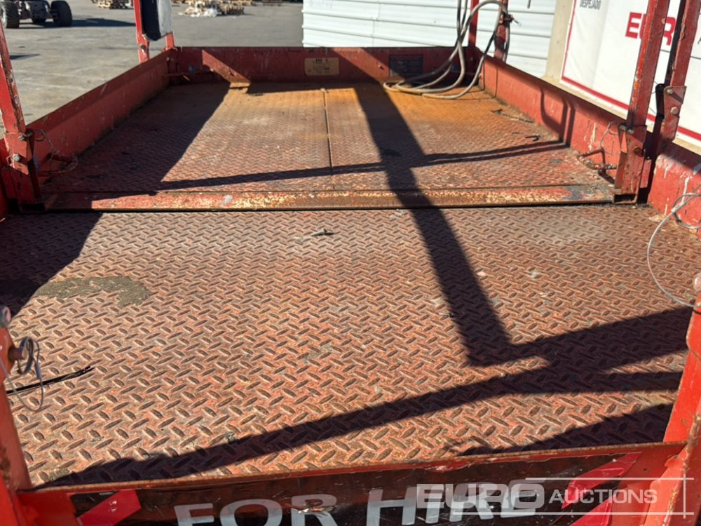 Lift u obliku makaza 2015 SkyJack SJ6832RT: slika 19 Lift u obliku makaza 2015 SkyJack SJ6832RT: slika 19