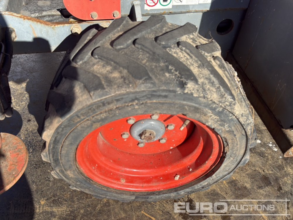 Lift u obliku makaza 2015 SkyJack SJ6832RT: slika 9 Lift u obliku makaza 2015 SkyJack SJ6832RT: slika 9