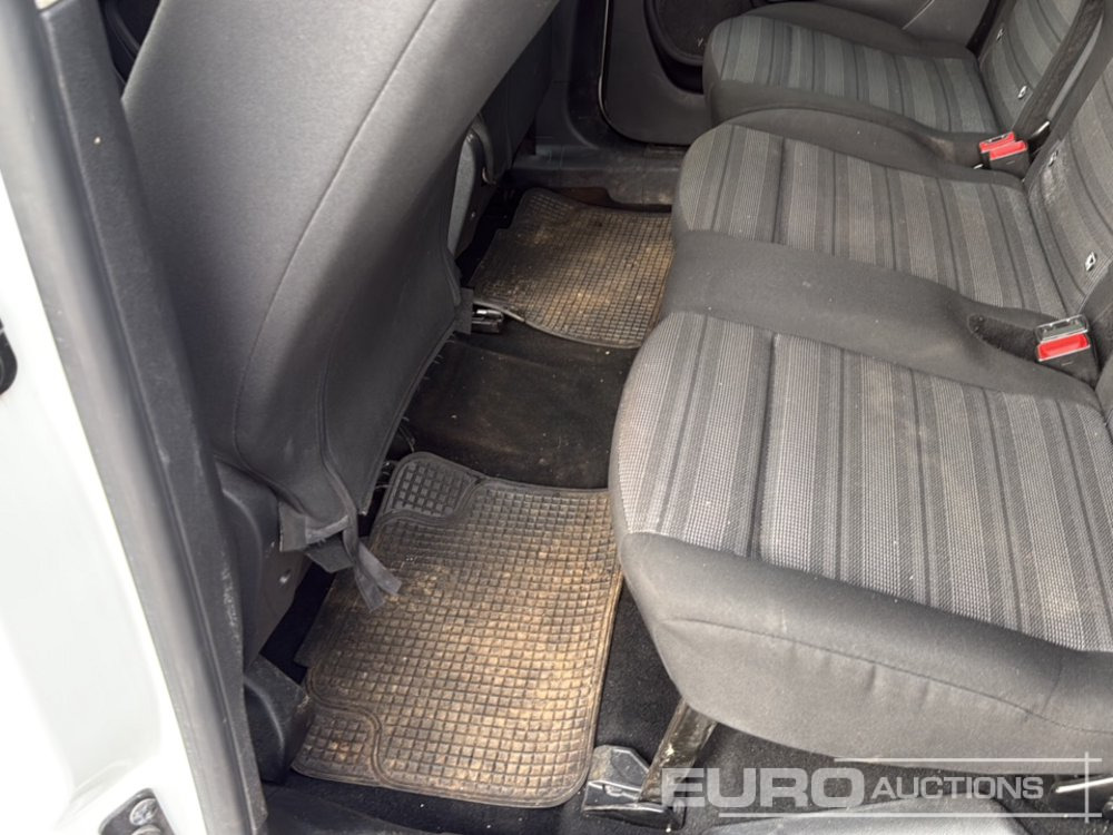 Dostavno vozilo 2020 Opel COMBO LIFE: slika 20 Dostavno vozilo 2020 Opel COMBO LIFE: slika 20