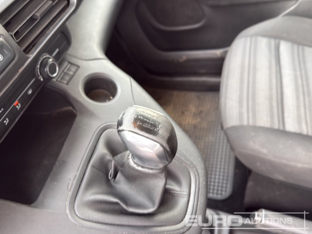 Dostavno vozilo 2020 Opel COMBO LIFE: slika 16 Dostavno vozilo 2020 Opel COMBO LIFE: slika 16