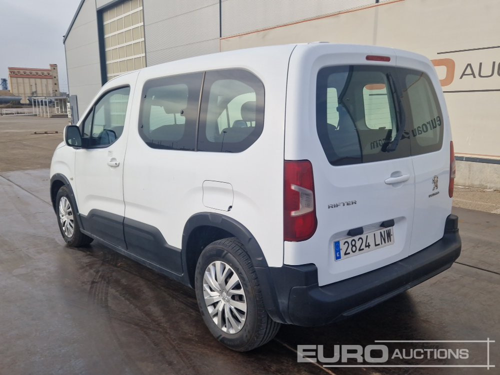 2021 Peugeot RIFTER - Dostavno vozilo: slika 4 2021 Peugeot RIFTER - Dostavno vozilo: slika 4