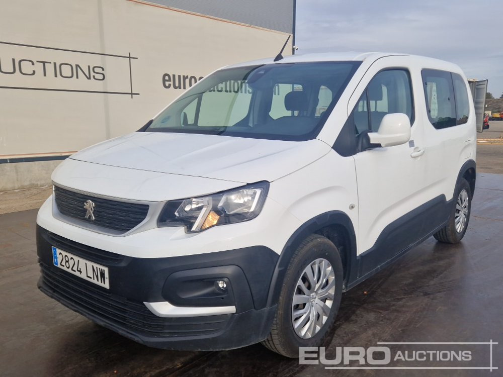 2021 Peugeot RIFTER - Dostavno vozilo: slika 2 2021 Peugeot RIFTER - Dostavno vozilo: slika 2