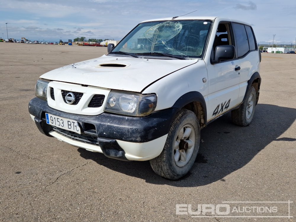 2002 Nissan Terrano II - Građevinska mašina: slika 1 2002 Nissan Terrano II - Građevinska mašina: slika 1