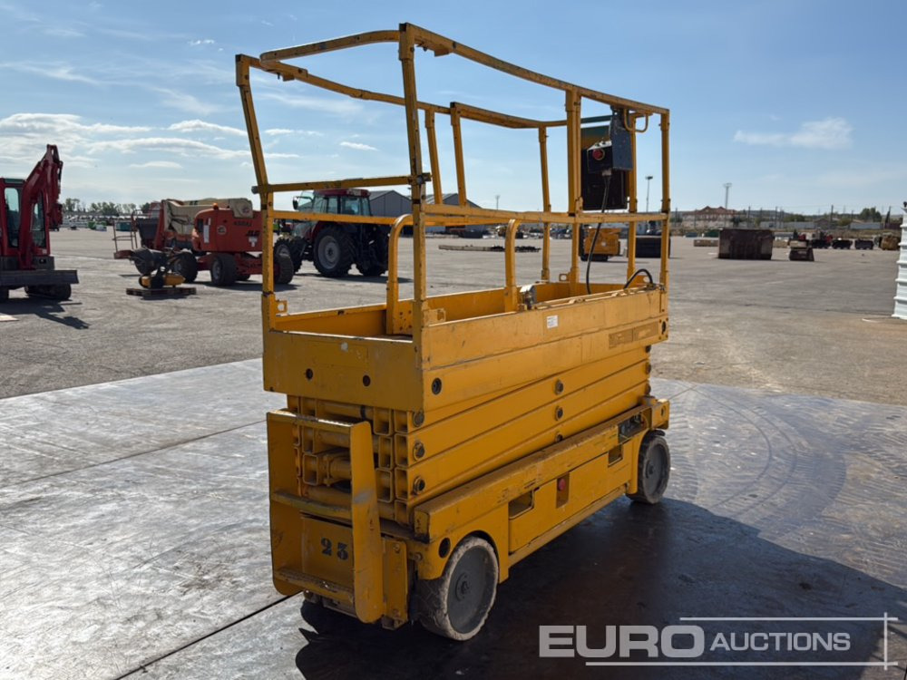 Haulotte Compact 10N - Vazdušna platforma: slika 5 Haulotte Compact 10N - Vazdušna platforma: slika 5