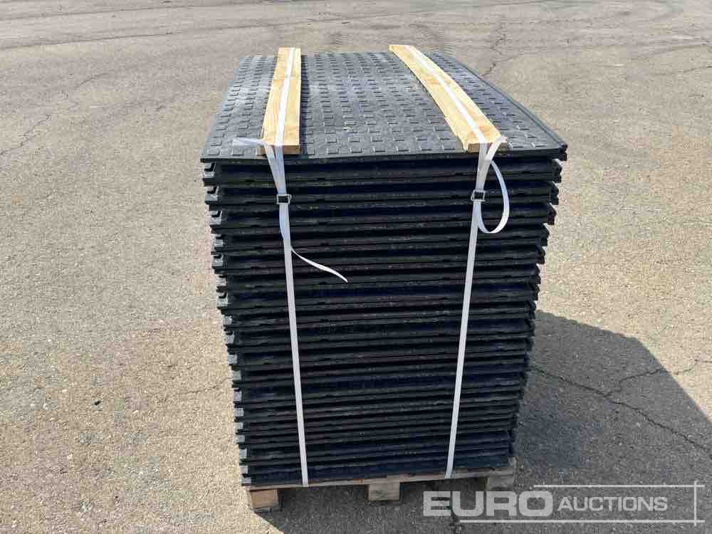 Građevinska oprema Pallet of Plastic Connectable Road Plates, 1200x800x28mm, 22kg per Plate (35 of) Moved to OCT 25: slika 8 Građevinska oprema Pallet of Plastic Connectable Road Plates, 1200x800x28mm, 22kg per Plate (35 of) Moved to OCT 25: slika 8