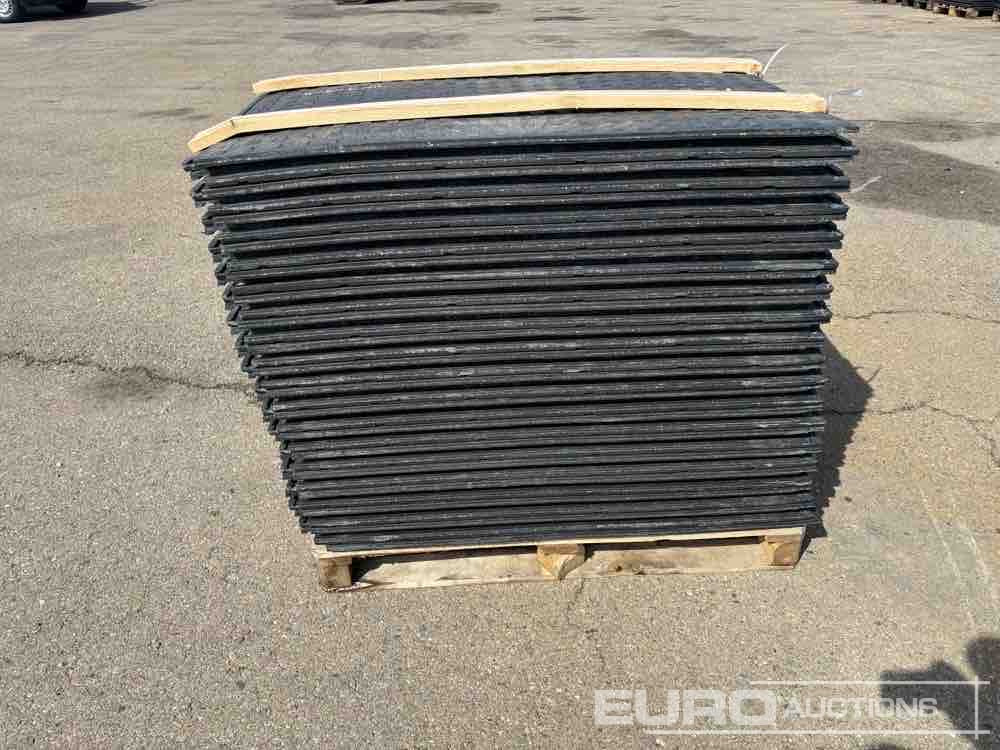 Građevinska oprema Pallet of Plastic Connectable Road Plates, 1200x800x28mm, 22kg per Plate (35 of) Moved to OCT 25: slika 6 Građevinska oprema Pallet of Plastic Connectable Road Plates, 1200x800x28mm, 22kg per Plate (35 of) Moved to OCT 25: slika 6