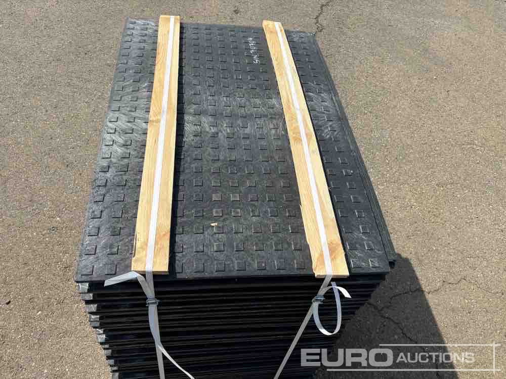 Građevinska oprema Pallet of Plastic Connectable Road Plates, 1200x800x28mm, 22kg per Plate (35 of) Moved to OCT 25: slika 7 Građevinska oprema Pallet of Plastic Connectable Road Plates, 1200x800x28mm, 22kg per Plate (35 of) Moved to OCT 25: slika 7
