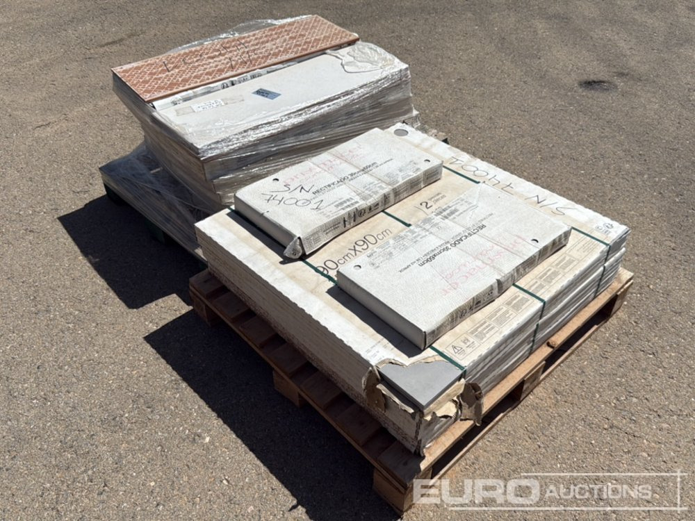 Pallet of Tiles (2 of) - Instrument/ Oprema: slika 2 Pallet of Tiles (2 of) - Instrument/ Oprema: slika 2