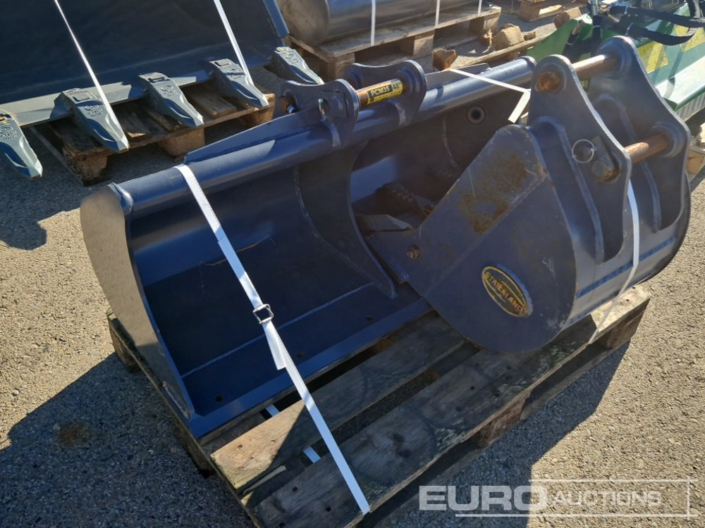 Set of PMC35 18' Digging Bucket (S/N 5017871008BD), PMC35 48' Cleaning Bucket (S/N 5033630023) - Kašika: slika 1 Set of PMC35 18' Digging Bucket (S/N 5017871008BD), PMC35 48' Cleaning Bucket (S/N 5033630023) - Kašika: slika 1