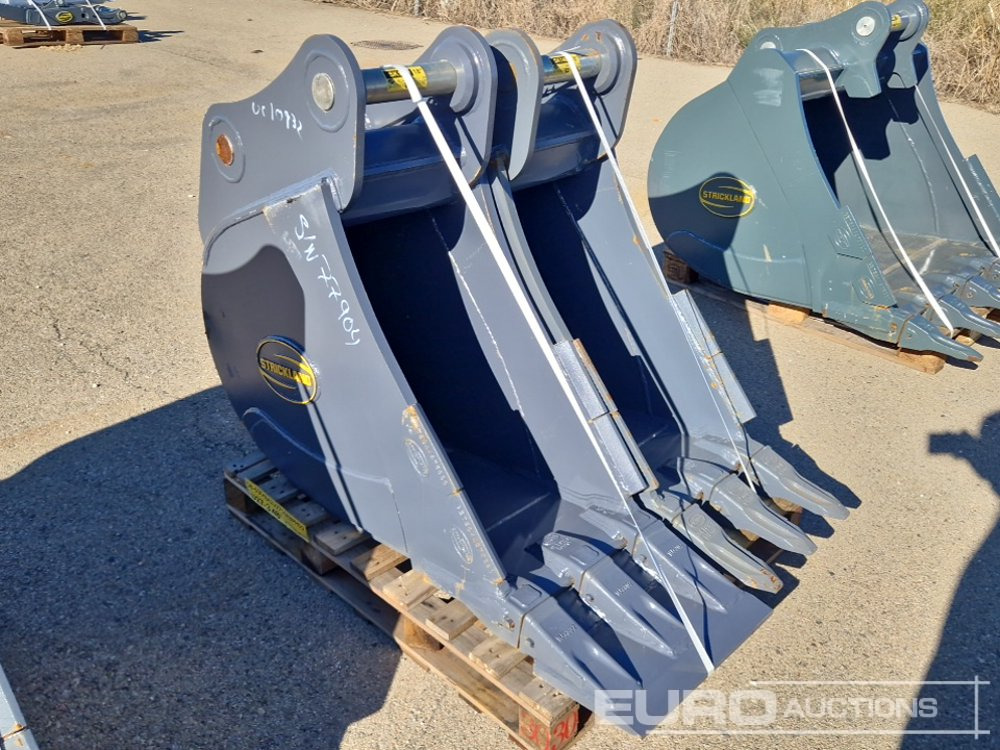 Strickland BT13 - Kašika: slika 3 Strickland BT13 - Kašika: slika 3