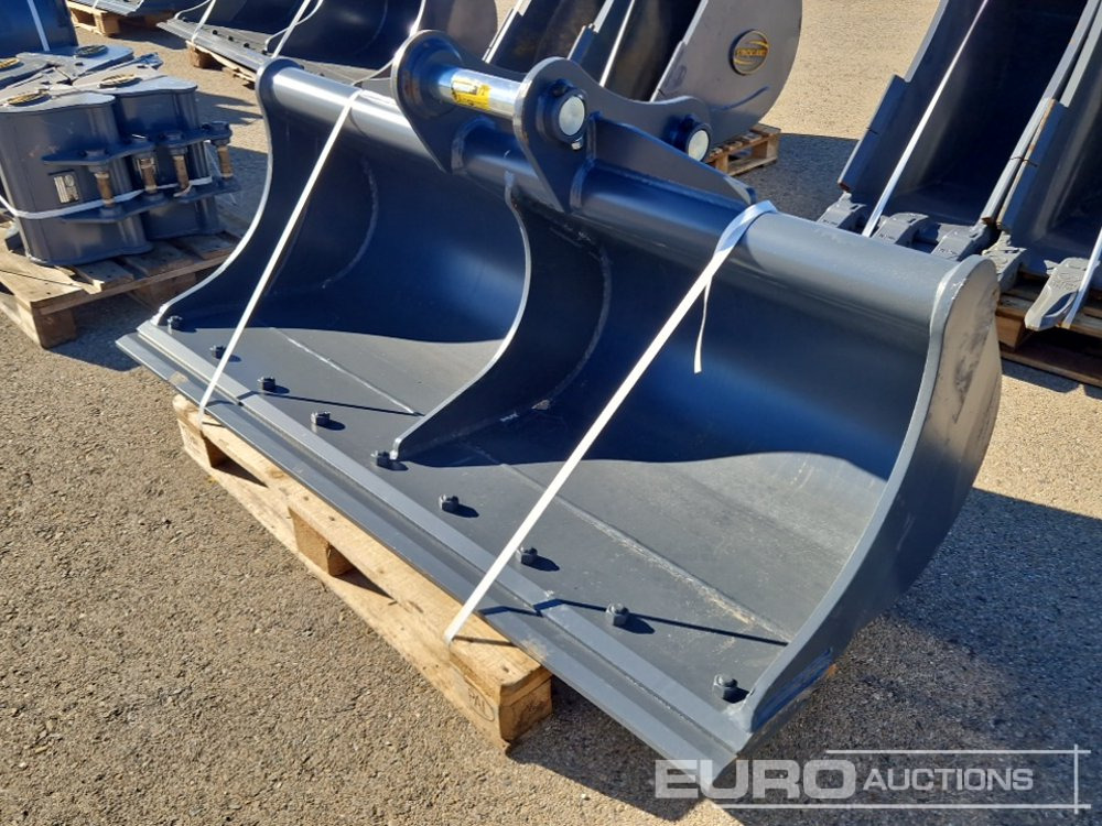 Strickland DB13 - Kašika: slika 1 Strickland DB13 - Kašika: slika 1