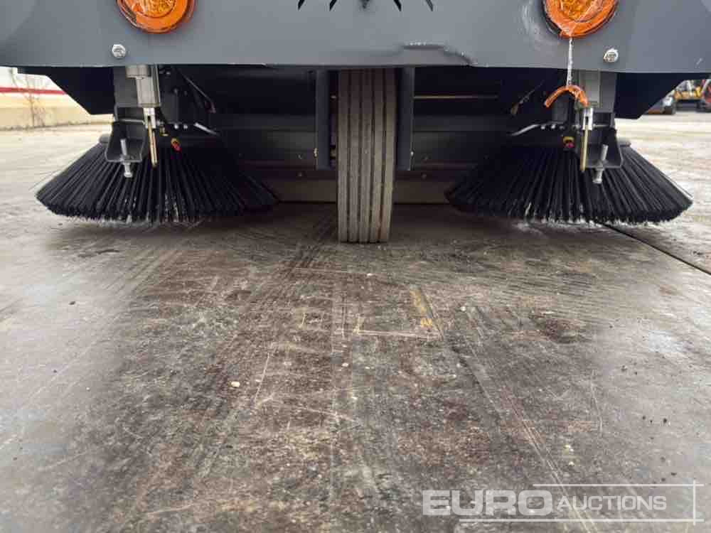 Autočistilica Unused 2025 STARVOX D19: slika 14