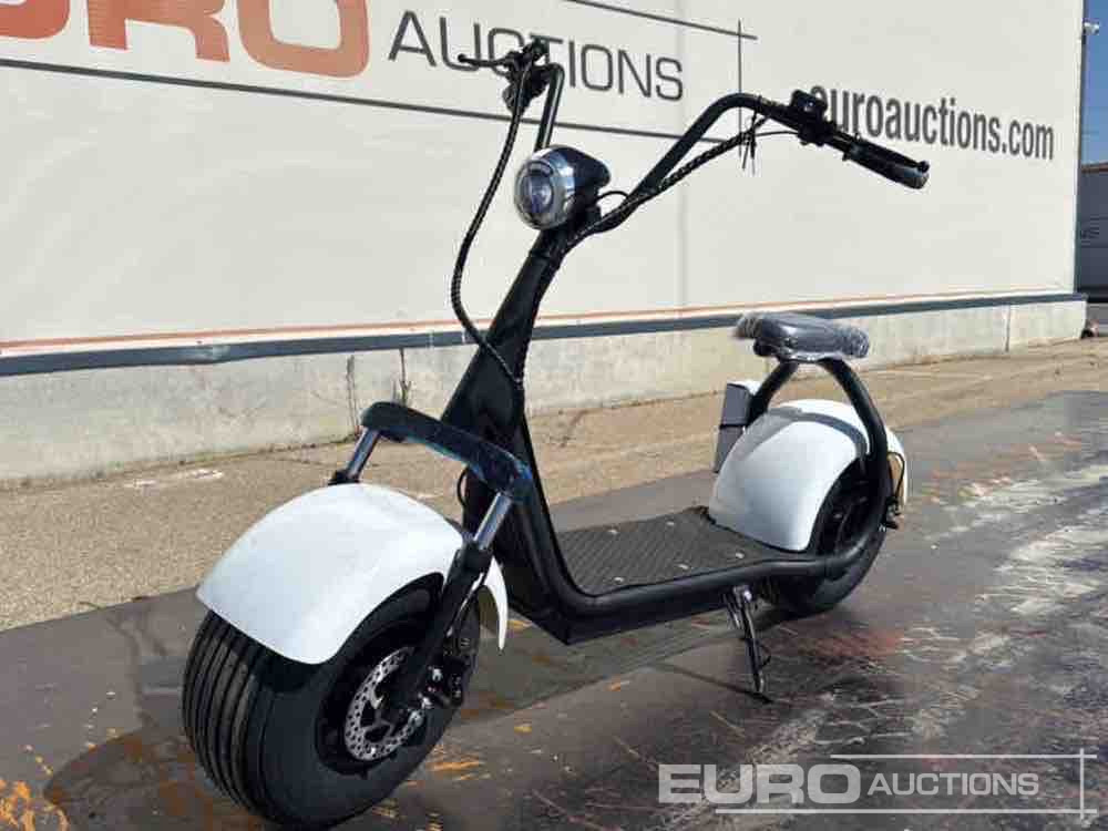Unused City coco Electric Scooter Max Speed 40km/h, Autonomy 45km / Scooter Eléctrico - Motocikl: slika 1 Unused City coco Electric Scooter Max Speed 40km/h, Autonomy 45km / Scooter Eléctrico - Motocikl: slika 1